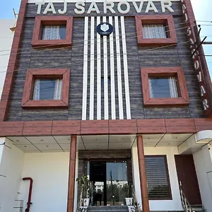 Hotel Taj Sarovar, Agra (Uttar Pradesh)